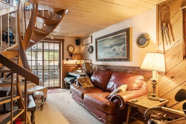 $999,000 | 20 Blue Shutters Lane, Falmouth, MA 02556