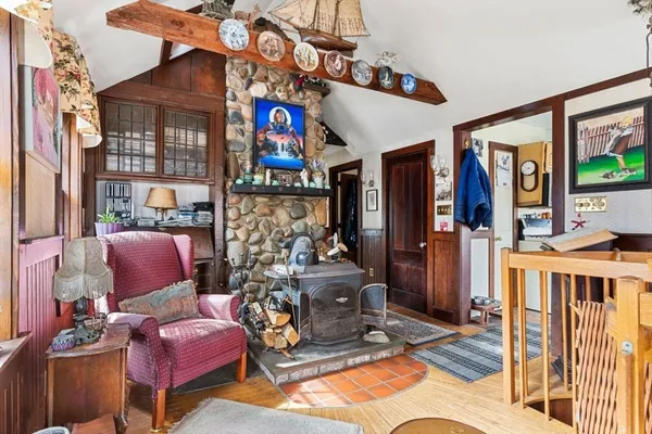 $999,000 | 20 Blue Shutters Lane, Falmouth, MA 02556