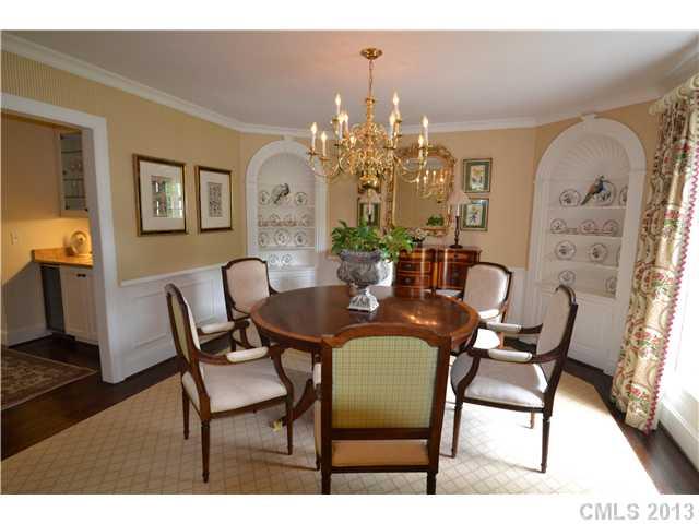 1541 South Wendover Road Charlotte, NC 28211 - Photo 8 of 16 Gallery Image 8