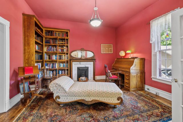 a picture of floor plan