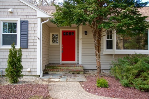 82 Herrick Road Boxford, MA 01921 - Photo 2 of 25 a front view of a house with a yard