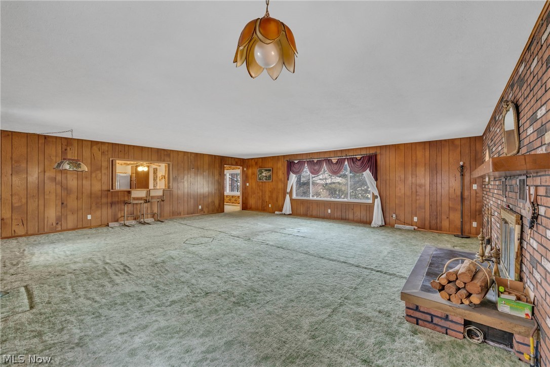 4725 Webb Road Perry, OH 44081 - Photo 7 of 50 Living room in the main house.