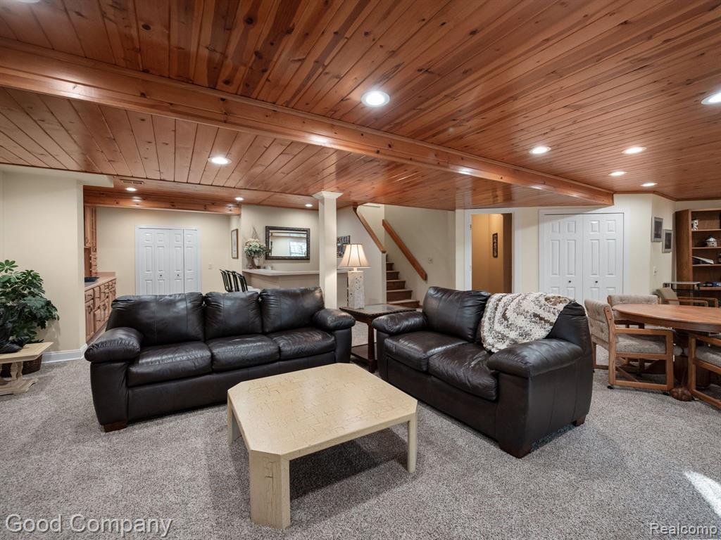 635 Ten Point Drive Rochester Hills, MI 48309 - Photo 16 of 30