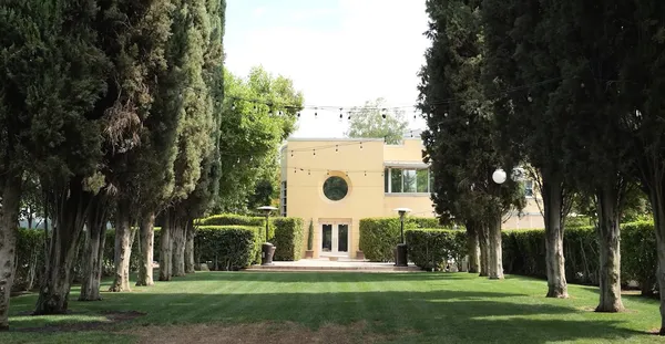 $3,450,000 | 12950 North Willow Avenue, Clovis, CA 93619