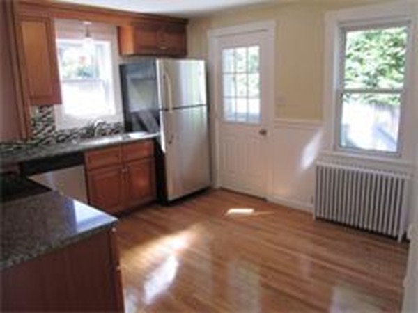 2 Tucker Road Holden, MA 01520 - Photo 8 of 30 Gallery Image 8