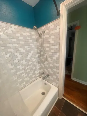 $275,000 | 7924 Northwest Milrey Drive, Kansas City, MO 64152