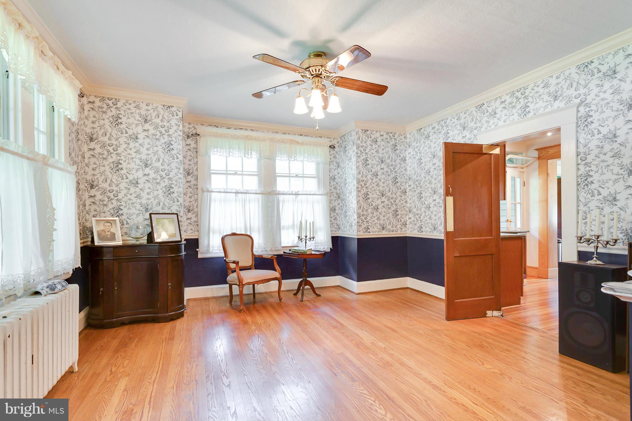 500 South Rolling Road Catonsville, MD 21228 - Photo 5 of 26 Dining Room