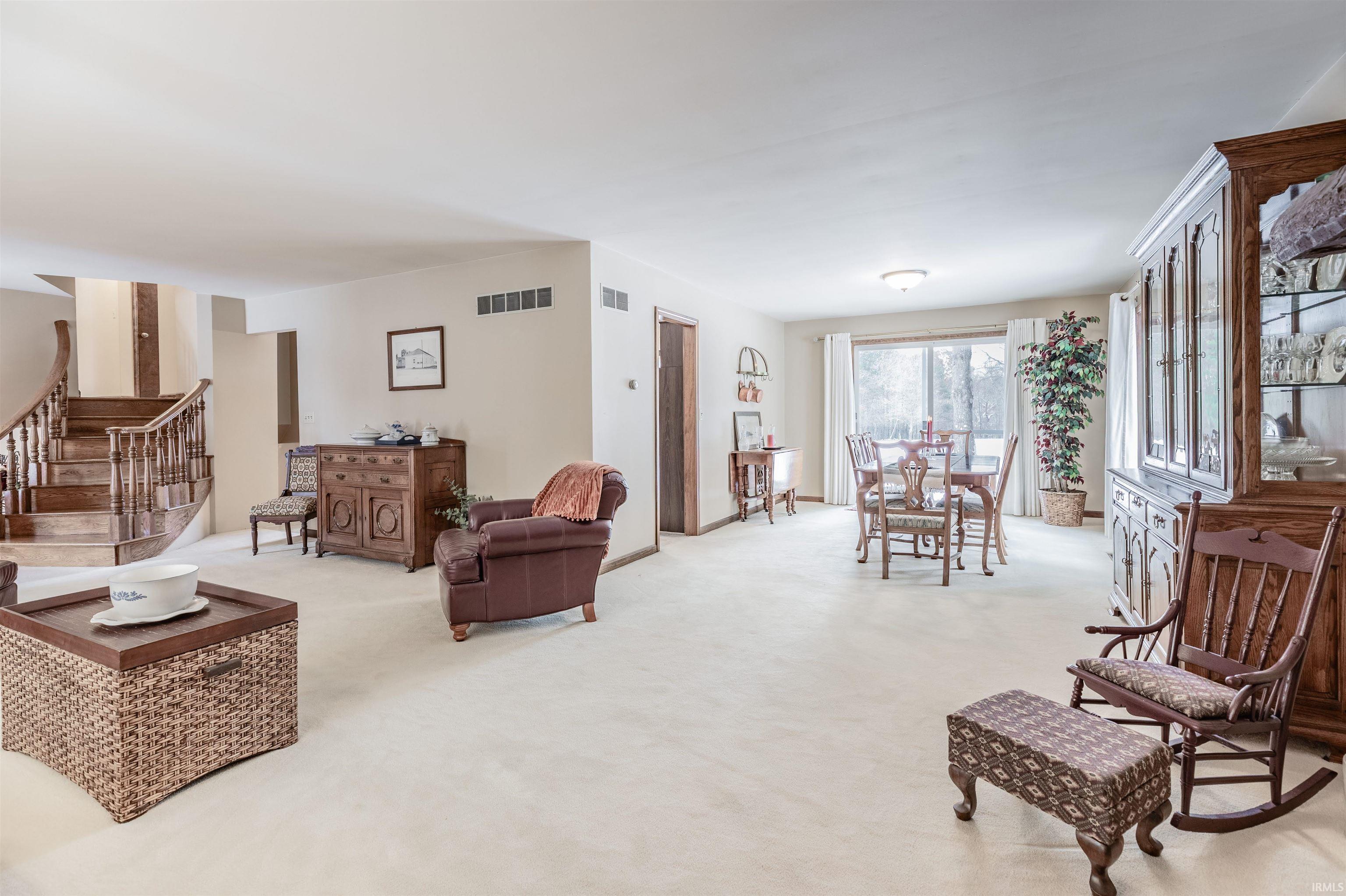 13725 Old State Road Evansville, IN 47725 - Photo 9 of 31