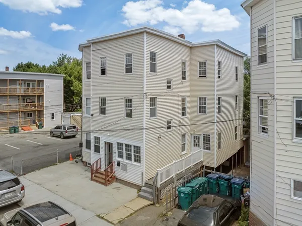 $747,900 | 131 Clarendon Street, Fitchburg, MA 01420