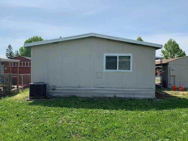 70 Manor Loop, Unit 70 Roseburg, OR 97471 - Photo 12 of 12 70 new back