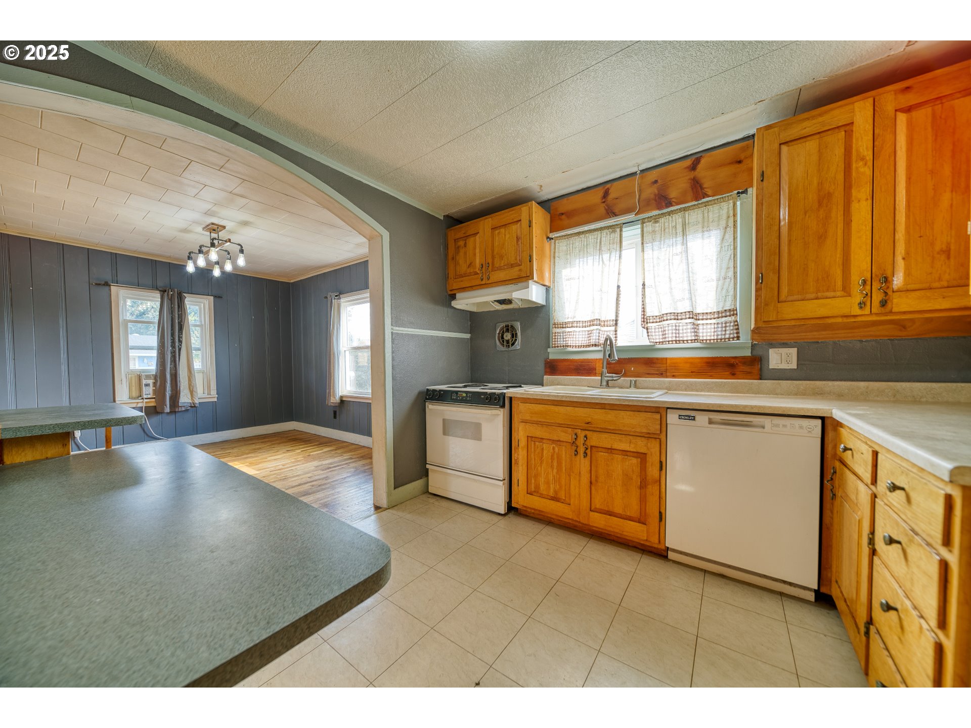 2535 Gable Road St. Helens, OR 97051 - Photo 15 of 30