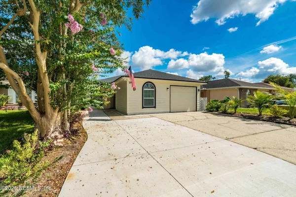 $2,400 | 2658 Sam Houston Place, Jacksonville, FL 32246