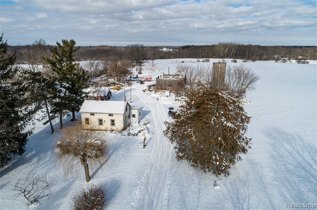 4476 Merwin Road Lapeer, MI 48446 - Photo 32 of 41
