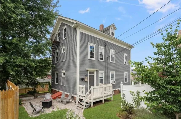 $3,000 | 50 Padelford Street, Unit 1, Providence, RI 02906