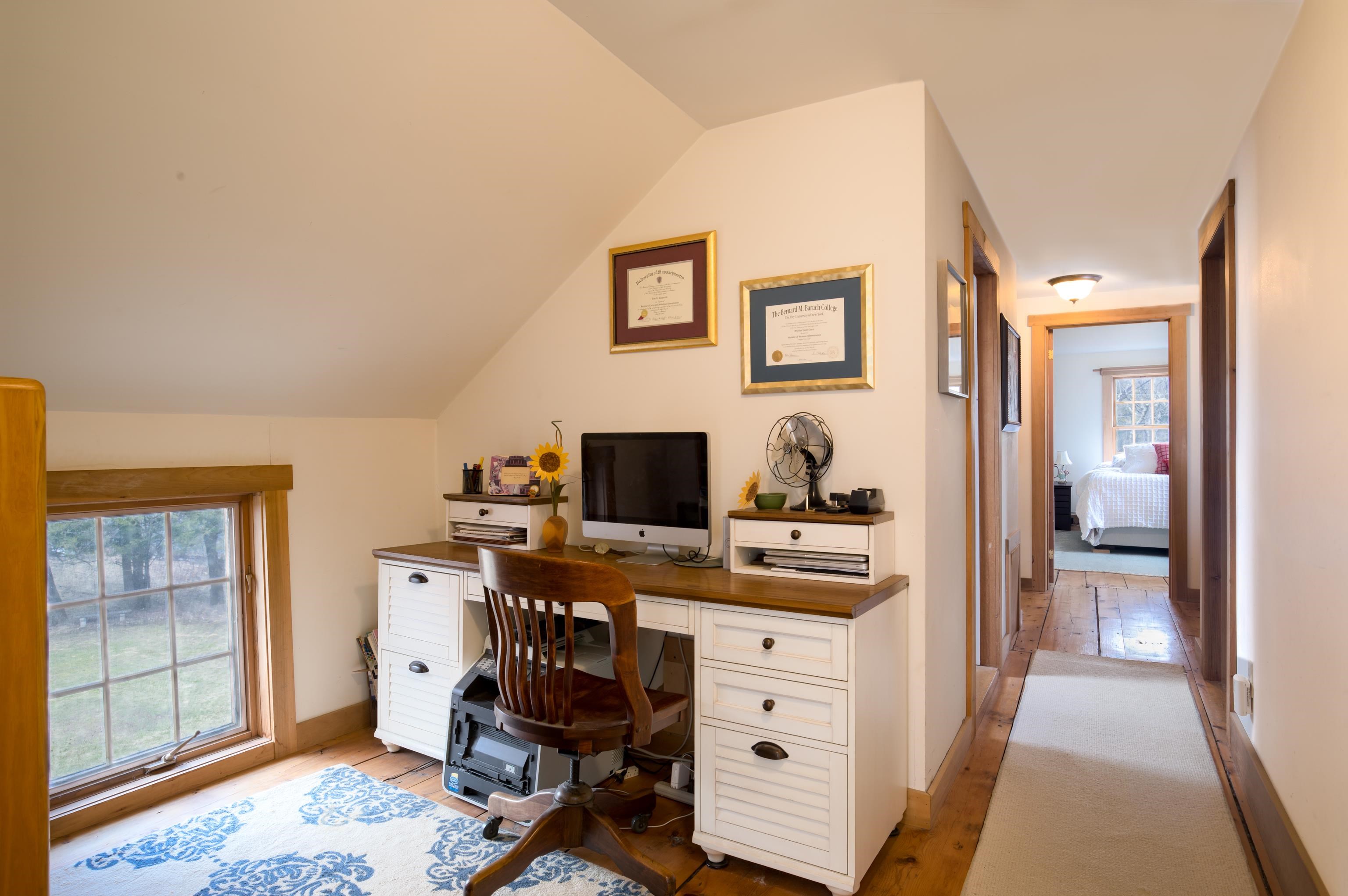 51 Hook Road Chelsea, VT 05038 - Photo 8 of 36