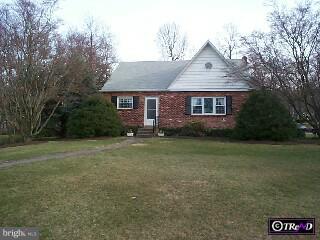 402 Berkley Road Exton, PA 19341 - Photo 1 of 6 Gallery Image 1