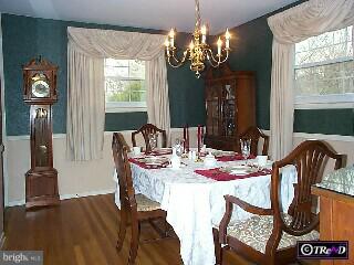 402 Berkley Road Exton, PA 19341 - Photo 3 of 6 Gallery Image 3