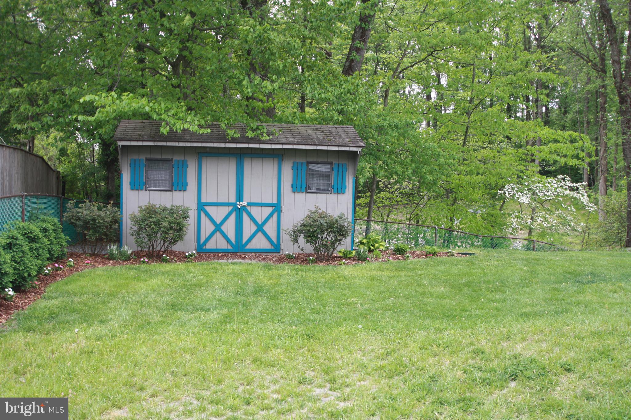947 Fall Ridge Way Gambrills, MD 21054 - Photo 18 of 20 Back yard