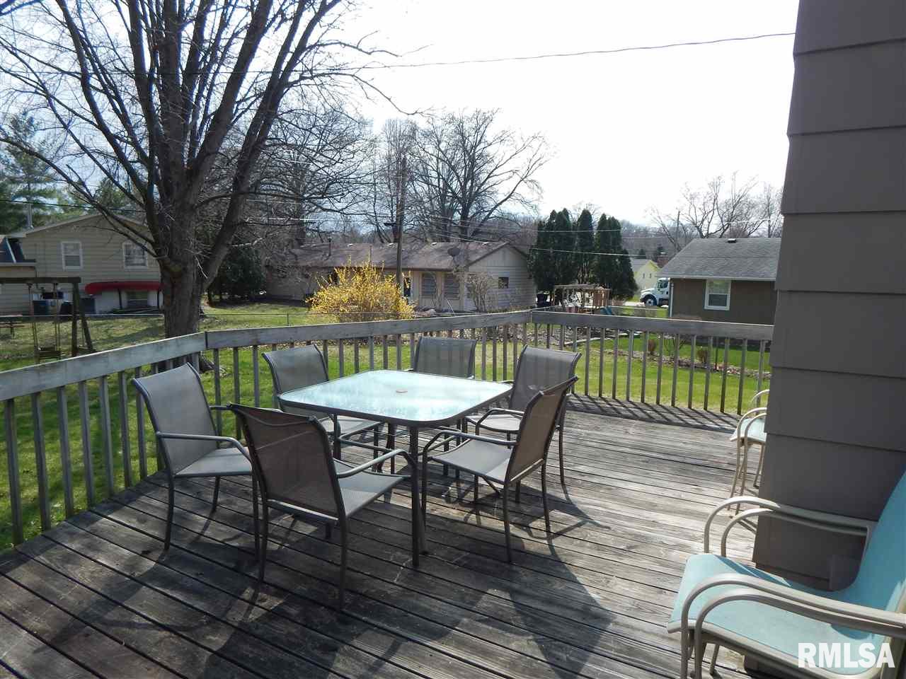 1717 Middle Road Bettendorf, IA 52722 - Photo 12 of 13 Gallery Image 12