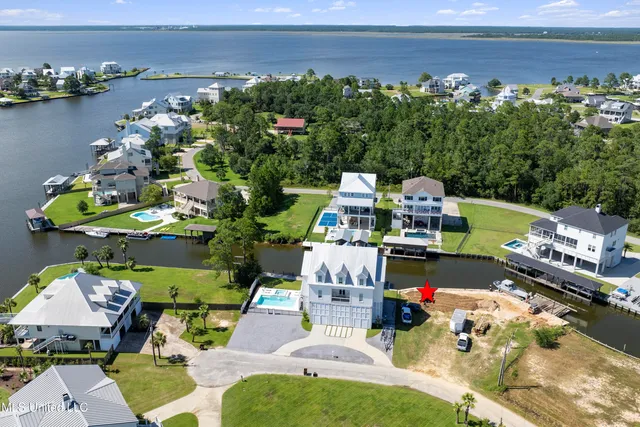 $289,000 | 104 Cedarwood Point, Pass Christian, MS 39571