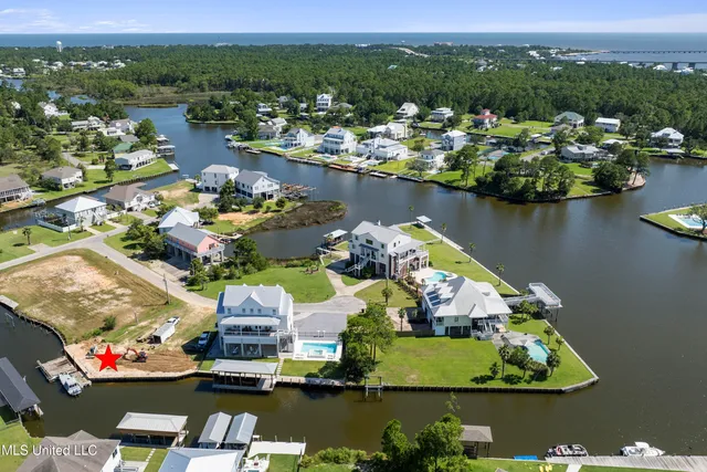 $289,000 | 104 Cedarwood Point, Pass Christian, MS 39571