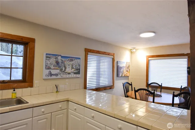 $1,199,988 | 7 St Anton Street, Snoqualmie Pass, WA 98068