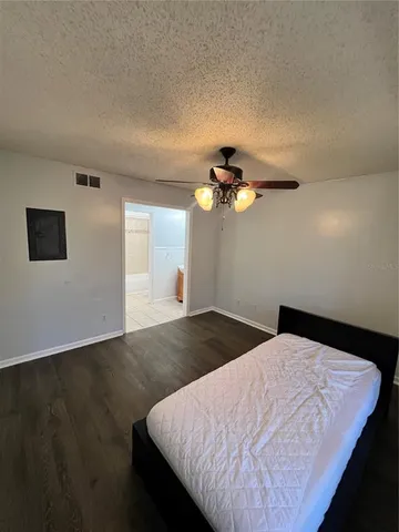 $130,000 | 3550 Tobago Lane, Unit 304, Tampa, FL 33614