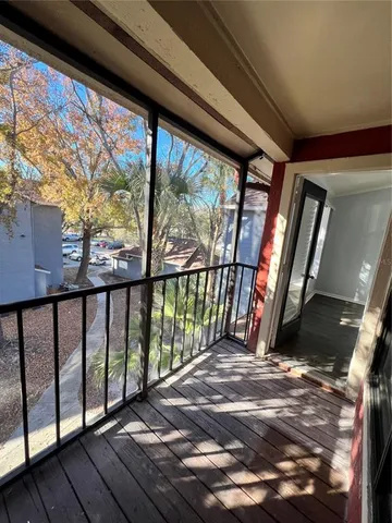 $130,000 | 3550 Tobago Lane, Unit 304, Tampa, FL 33614