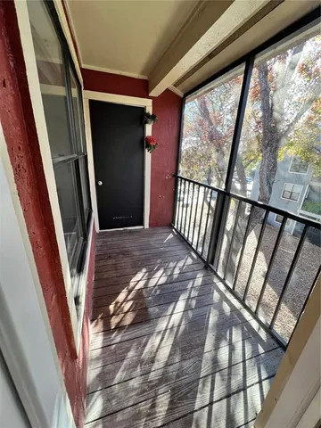 $130,000 | 3550 Tobago Lane, Unit 304, Tampa, FL 33614