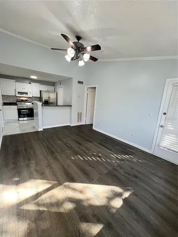 $130,000 | 3550 Tobago Lane, Unit 304, Tampa, FL 33614