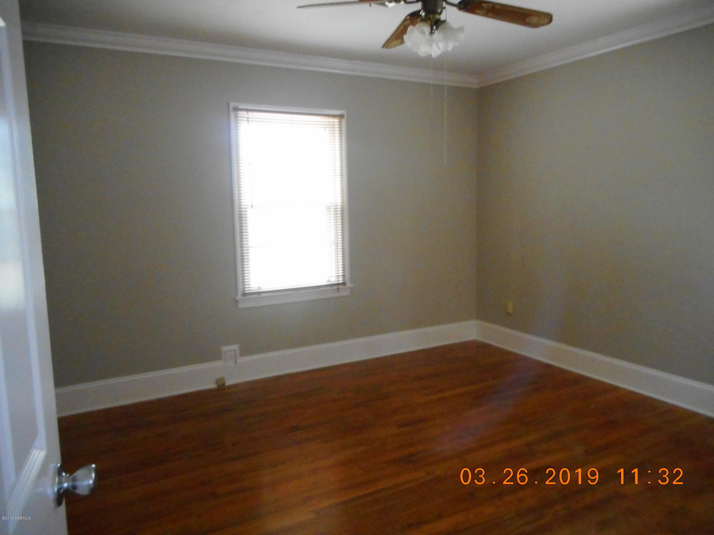 1705 State Rd S-7-202 Beaufort, SC 29902 - Photo 4 of 18 DSCN2912