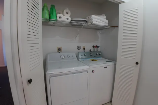 $2,850 | 2274 Discovery Circle West, Deerfield Beach, FL 33442