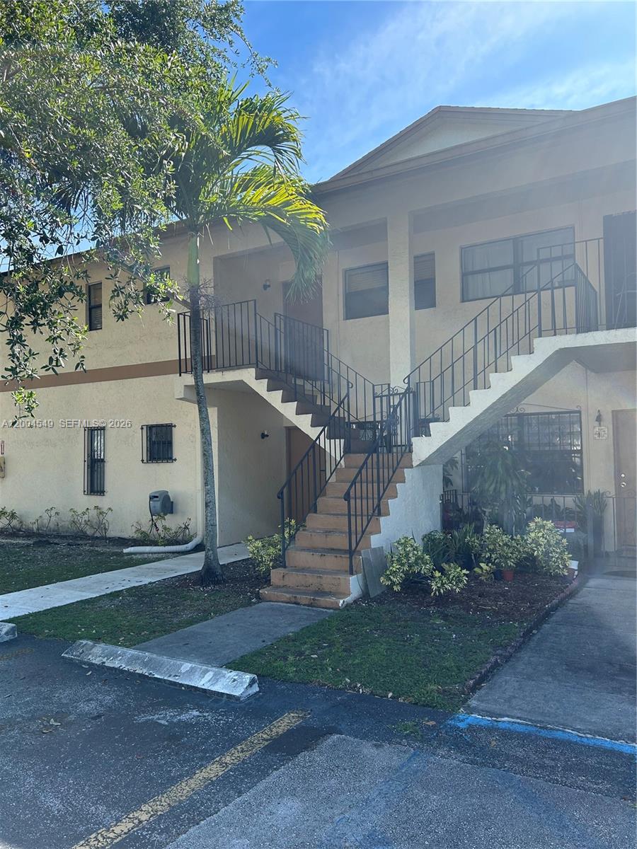 12960 Southwest 66th Lane, Unit 14 Miami, FL 33183 - Photo 4 of 17