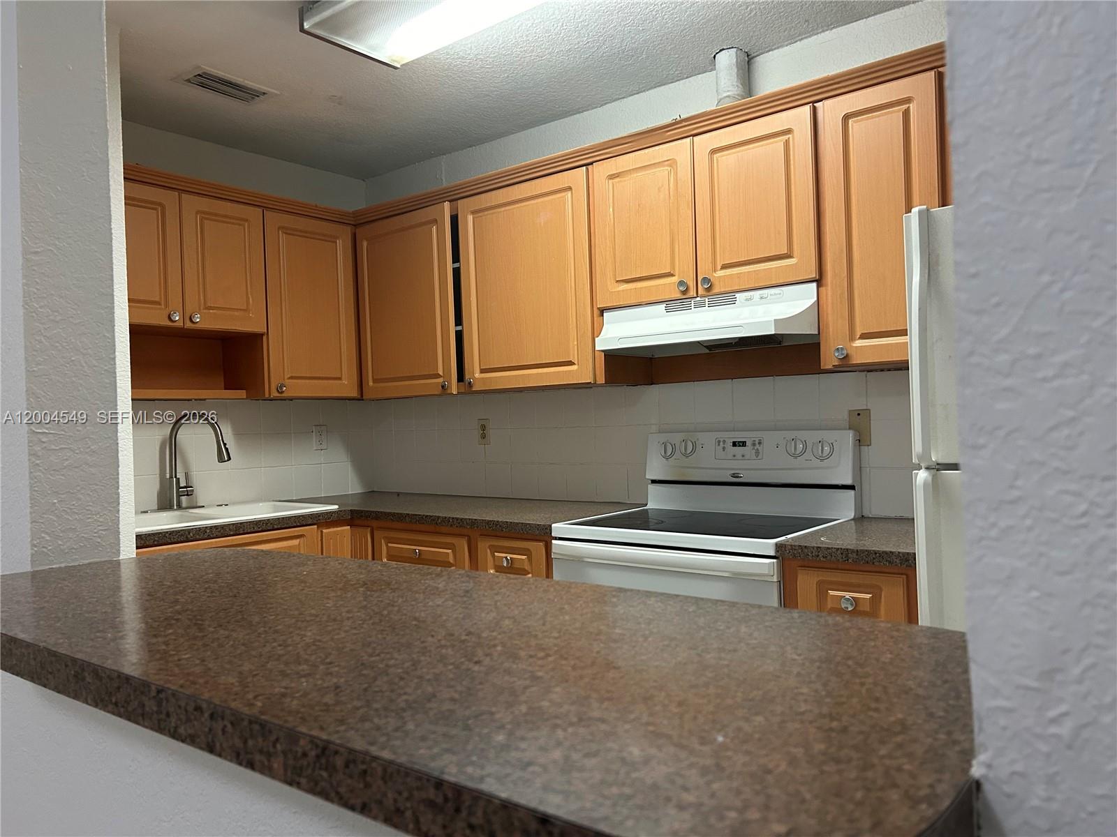 12960 Southwest 66th Lane, Unit 14 Miami, FL 33183 - Photo 10 of 17