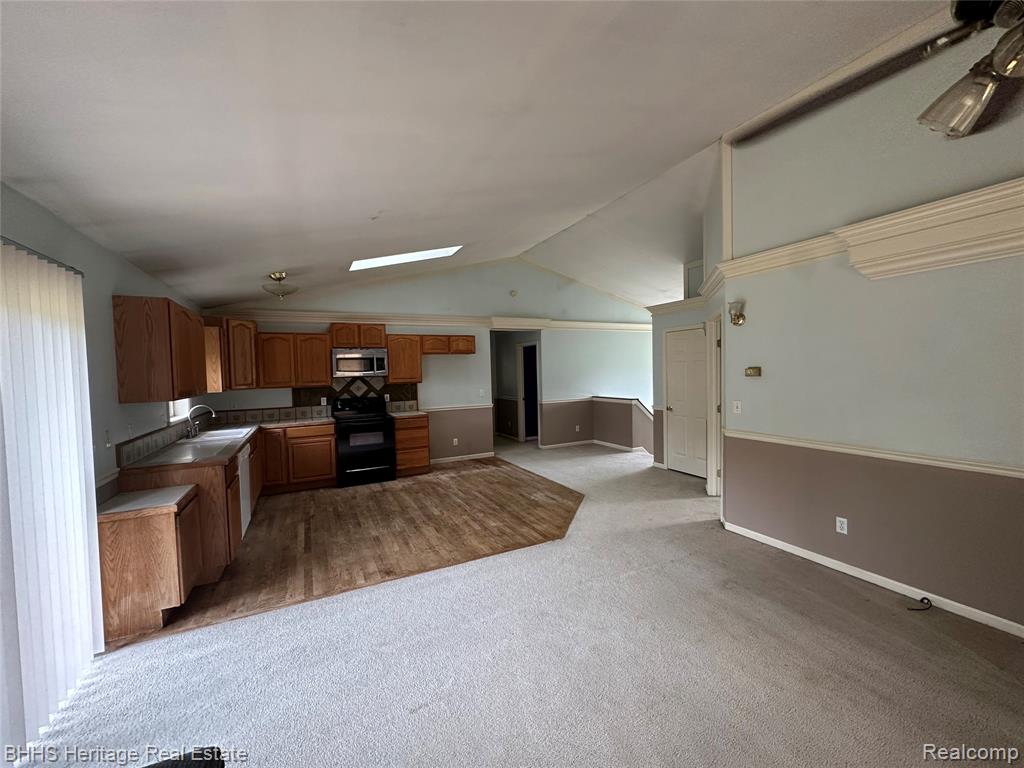 1921 North Gregory Road Fowlerville, MI 48836 - Photo 15 of 36 Gallery Image 15