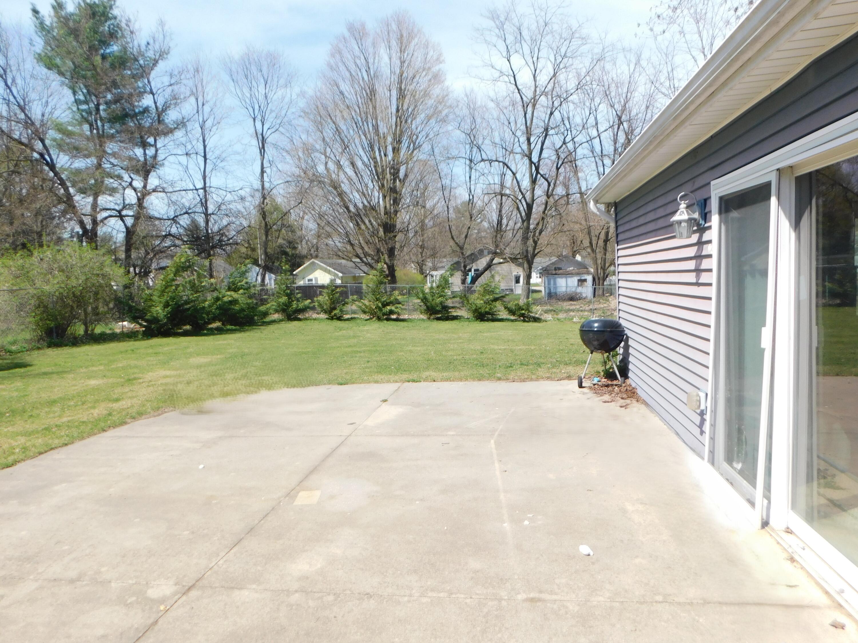 309 East Delaware Street Decatur, MI 49045 - Photo 14 of 19 DSCN2188