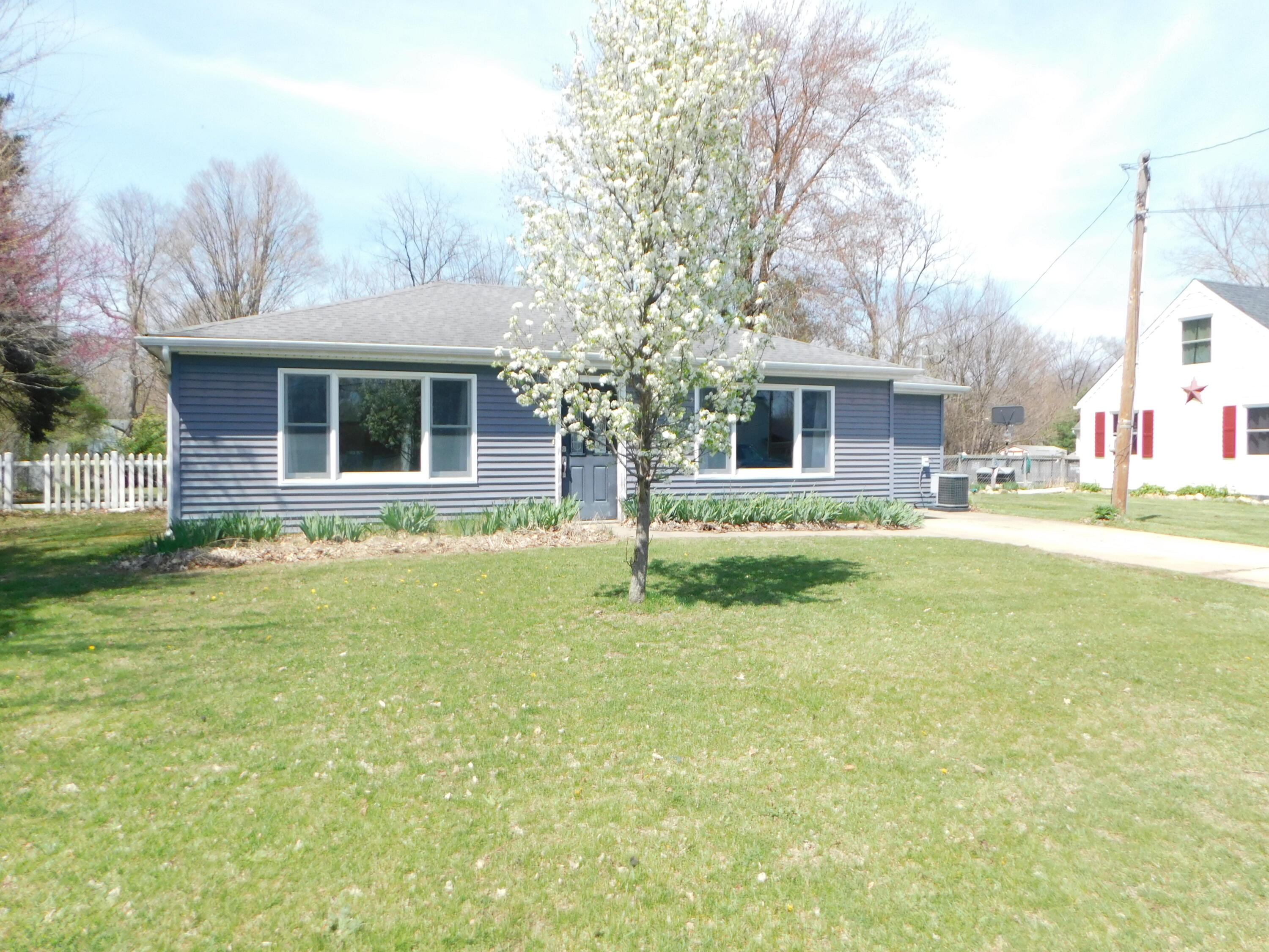 309 East Delaware Street Decatur, MI 49045 - Photo 17 of 19 DSCN2191