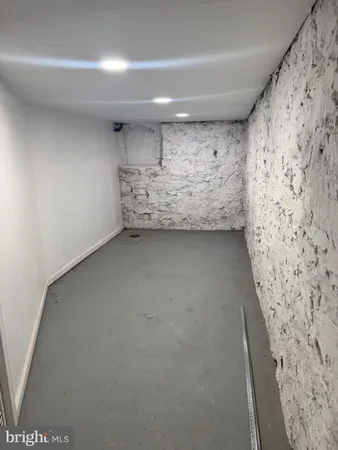 $2,800 | 312 East 25th Street, Baltimore, MD 21218