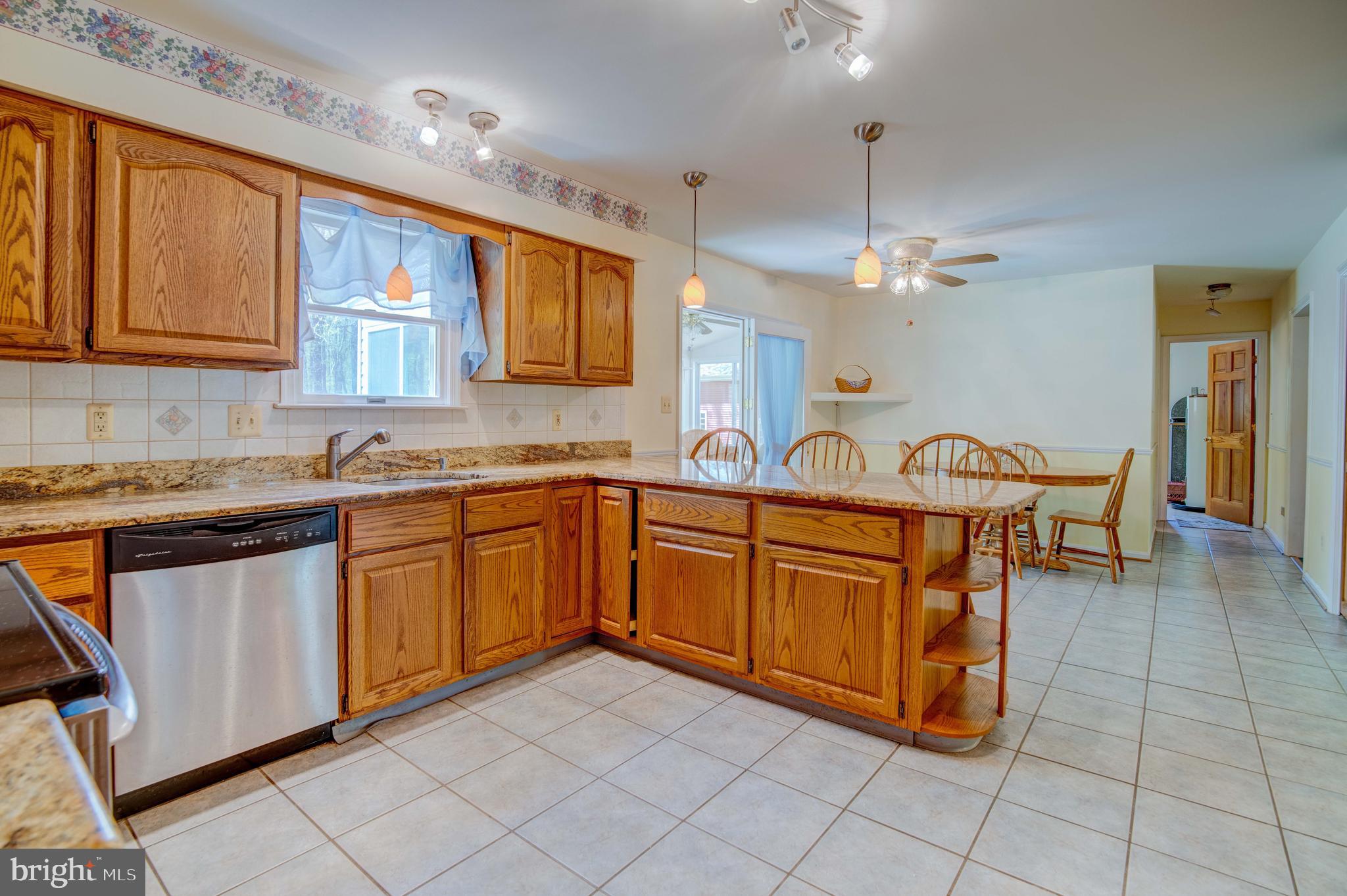 6380 Shady Side Road Shady Side, MD 20764 - Photo 28 of 95 Kitchen