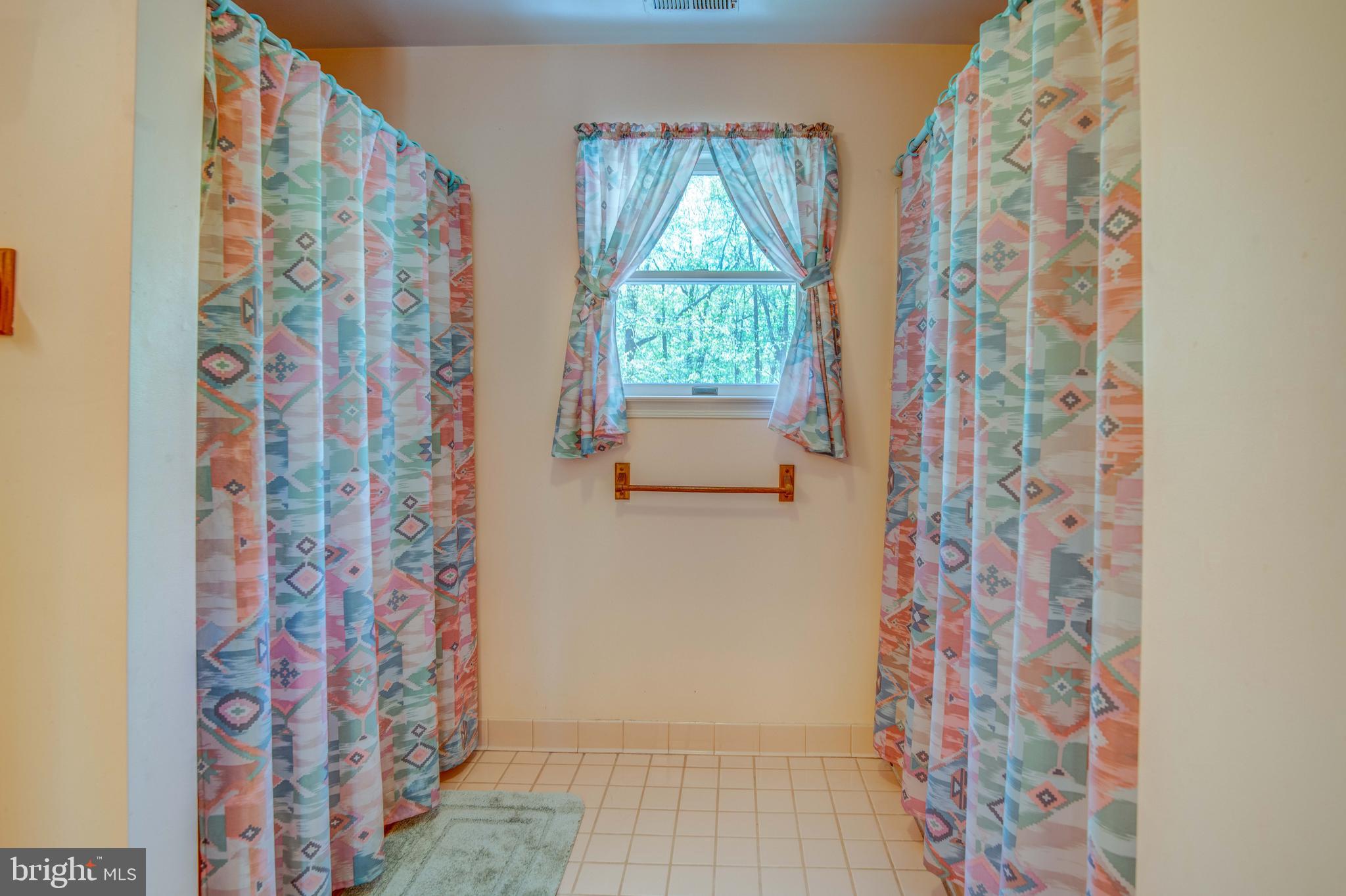 6380 Shady Side Road Shady Side, MD 20764 - Photo 59 of 95 Upper level hallway bathroom