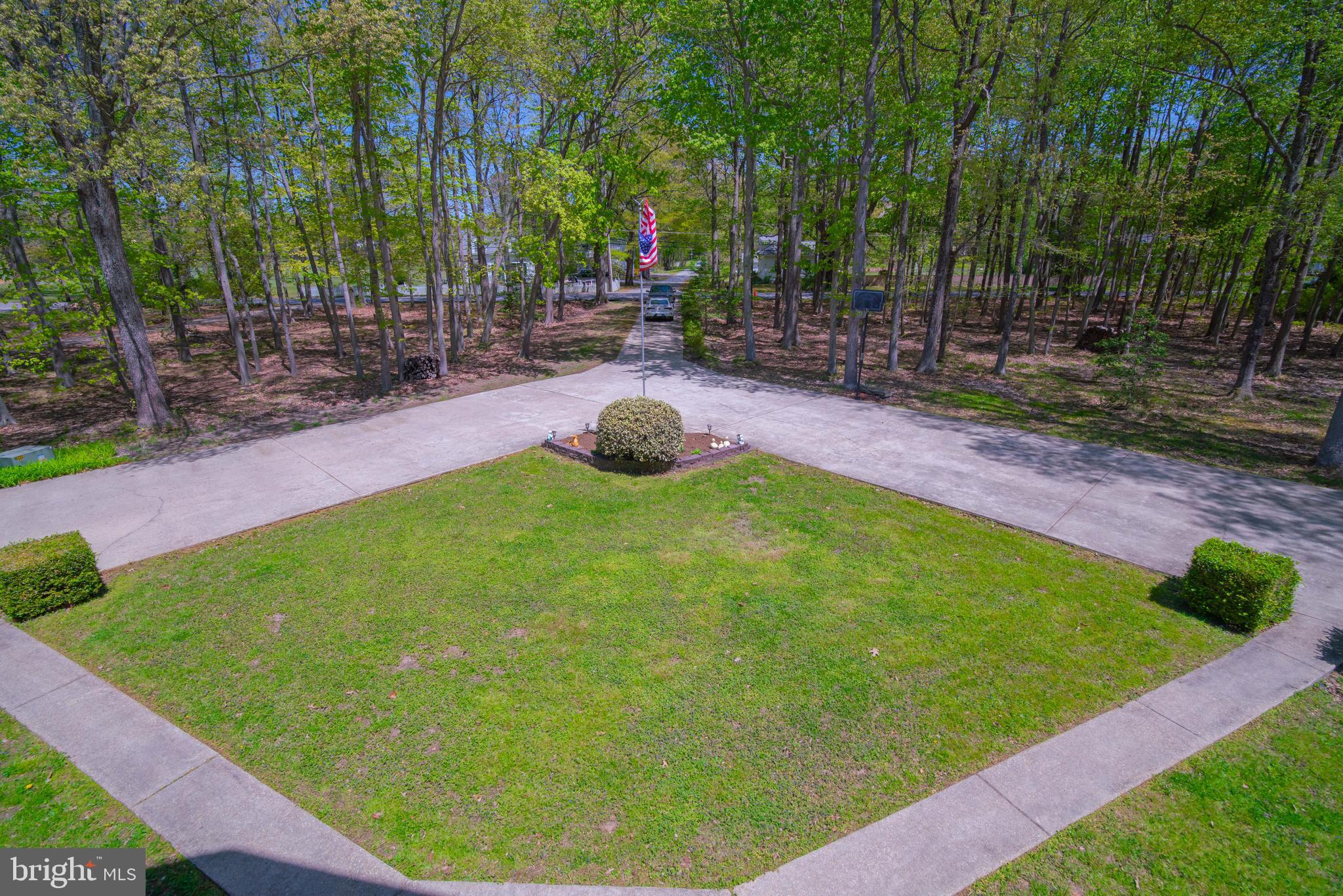 6380 Shady Side Road Shady Side, MD 20764 - Photo 78 of 95 Front yard