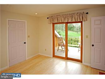 145 Coffeetown Road Easton, PA 18042 - Photo 11 of 12 Gallery Image 11