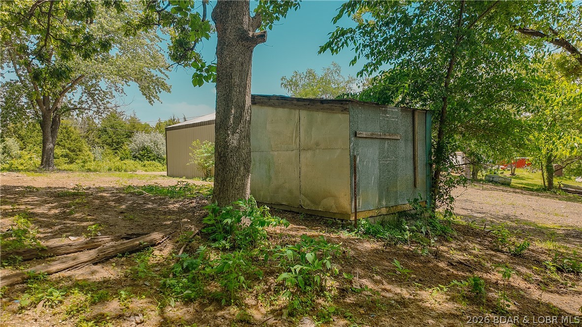 17880 Old W Road Versailles, MO 65084 - Photo 16 of 22