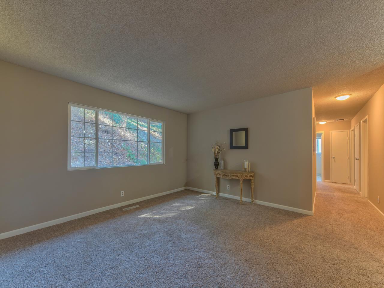 778 Paradise Road Salinas, CA 93907 - Photo 6 of 33 Gallery Image 6