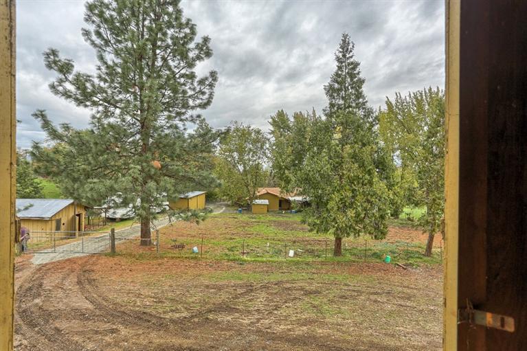 569 Holton Road Talent, OR 97540 - Photo 12 of 35 Additional Photo