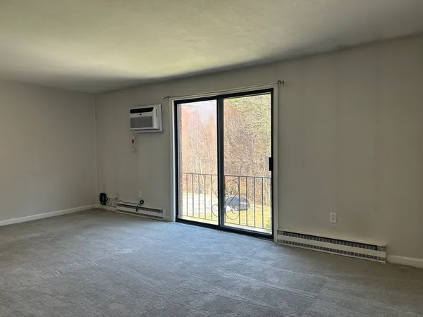 $2,800 | 380 A Great Road, Unit 301, Acton, MA 01720