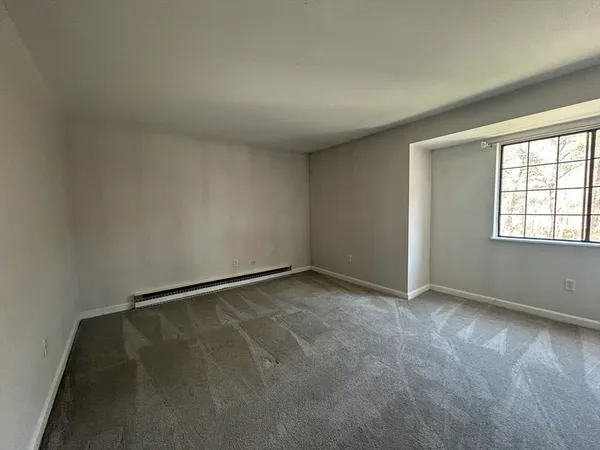 $2,800 | 380 A Great Road, Unit 301, Acton, MA 01720