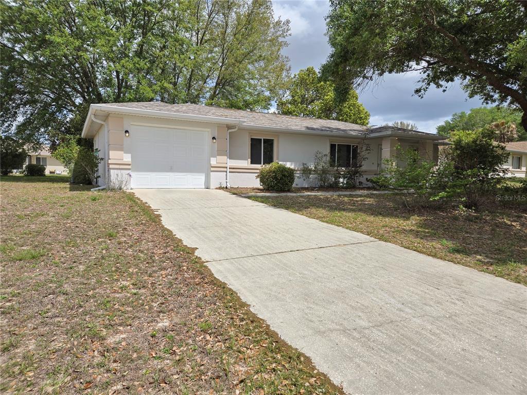 6121 Southwest 103rd Loop Ocala, FL 34476 - Photo 1 of 32