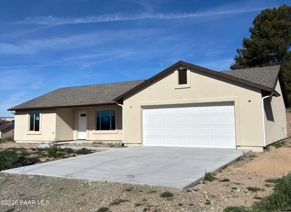 $349,900 | 17642 East Bluejay Drive, Mayer, AZ 86333