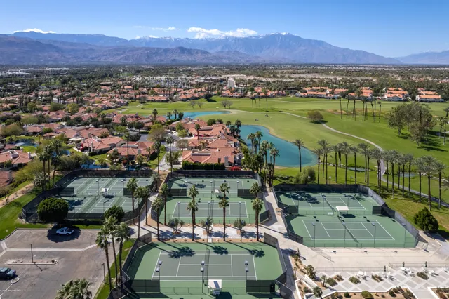 $529,000 | 752 Vista Lago Drive North, Palm Desert, CA 92211